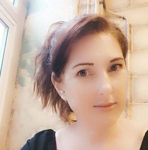 Meet your Posher, Stacey